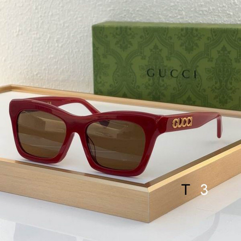 Gucci Sunglasses 692